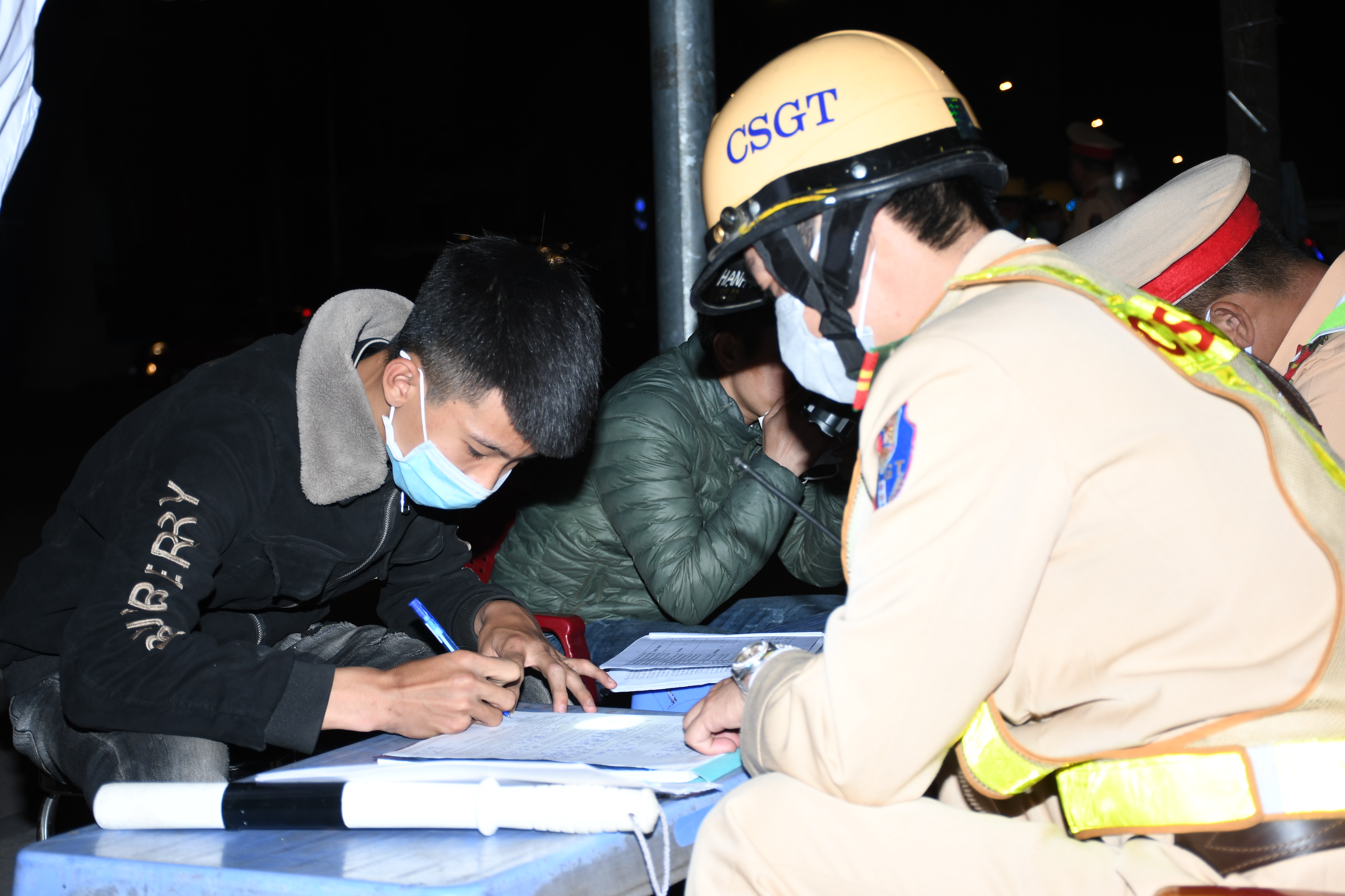 Lập 11 biên bản xử lý học sinh, sinh viên vi phạm quy định về trật tự an toàn giao thông ngày 10.9